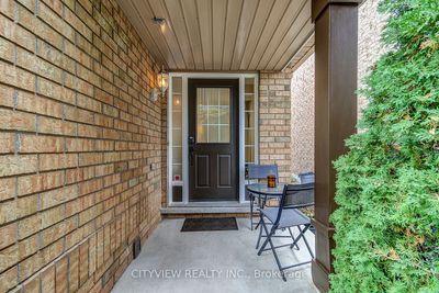 2380 Proudfoot Trail, House other with 3 bedrooms, 4 bathrooms and 3 parking in Oakville ON | Image 3