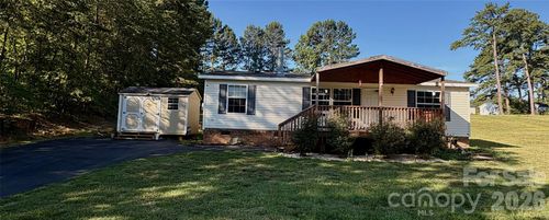5422 Wrenn Dr, Denver, NC, 28037-8729 | Card Image
