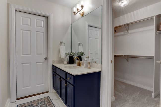 2122 Lakes Edge Dr, House other with 5 bedrooms, 6 bathrooms and null parking in Newburgh IN | Image 27