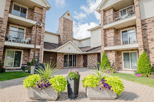 311-440 Wellington St, Saint Thomas, ON, N5R5X5 | Card Image