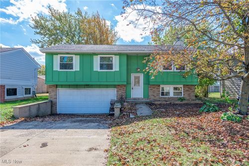 2007 W 41st St, Lorain, OH, 44053-2646 | Card Image
