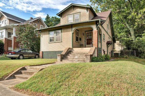 919 Howbert Ave Sw, Roanoke, VA, 24015-1805 | Card Image