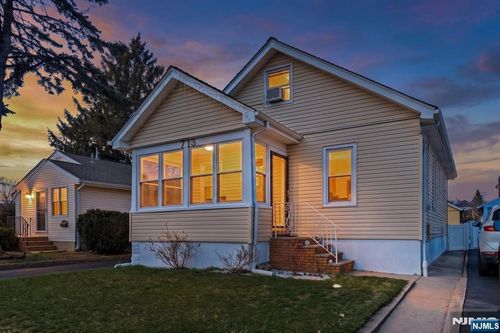 7-13 Henderson Blvd, Fair Lawn, NJ, 07410-1510 | Card Image