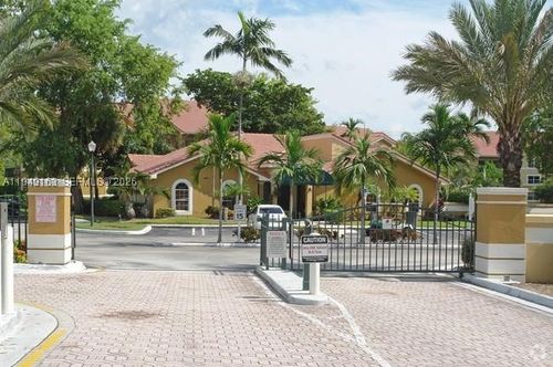 101-8821 Wiles Rd, Coral Springs, FL, 33067-1849 | Card Image