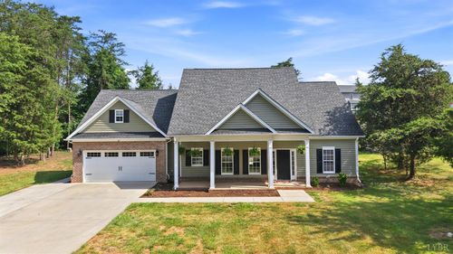 1305 Daltons Dr, Forest, VA, 24551-4716 | Card Image