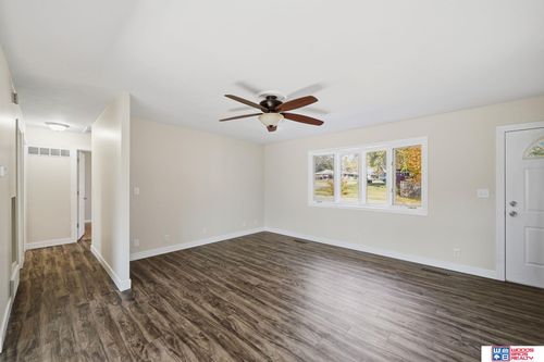 4310 N Park Blvd, Lincoln, NE, 68521-2064 | Card Image