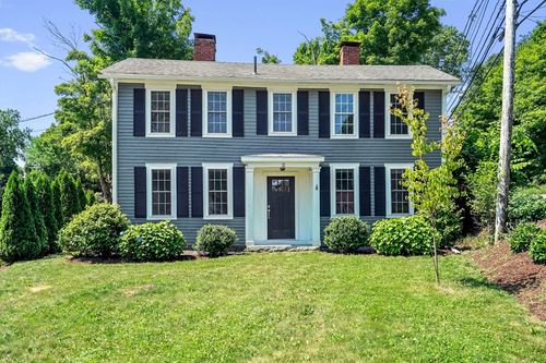 2 Princeton Rd, Sterling, MA, 01564-2800 | Card Image