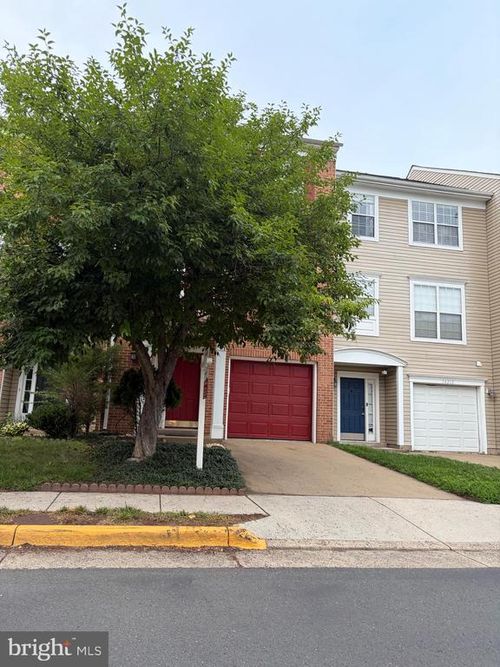 14214 Beddingfield Way, CENTREVILLE, VA, 20121-5319 | Card Image