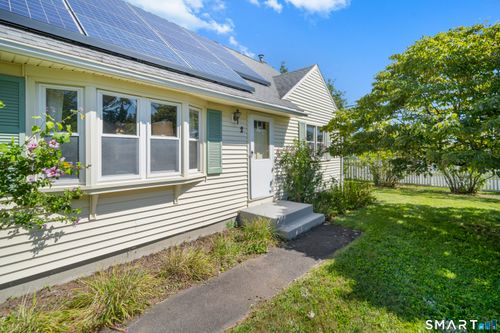 2 Post Rd, Enfield, CT, 06082-5624 | Card Image