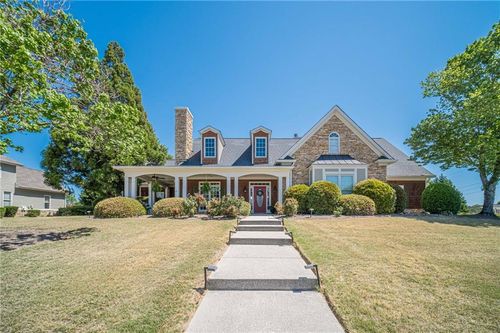 3816 Bay Grove Way, Loganville, GA, 30052-6608 | Card Image