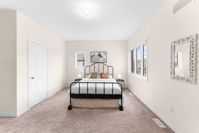 2670 Delphinium Trail, House attached with 4 bedrooms, 3 bathrooms and 1 parking in Pickering ON | Image 25