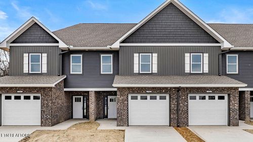 715 Haig St, Maryville, TN, 37801-3887 | Card Image