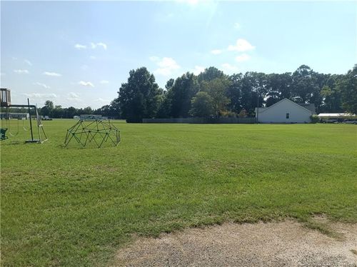 112 Lakeview Dr, Red Springs, NC, 28377-1345 | Card Image