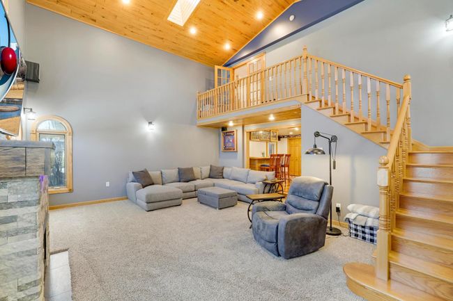 108 1 St St, House other with 4 bedrooms, 2 bathrooms and null parking in Kenyon MN | Image 21