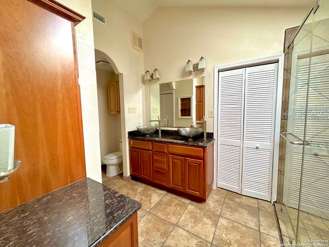 5904 Spring Vly, House other with 3 bedrooms, 2 bathrooms and null parking in San Antonio TX | Image 23