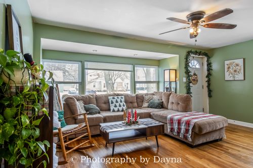 545 S Fraser Ave, Kankakee, IL, 60901-3359 | Card Image