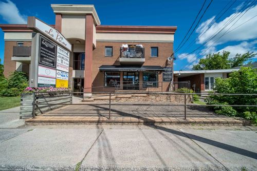 993 Notre-Dame St, Embrun, ON, K0A1W0 | Card Image