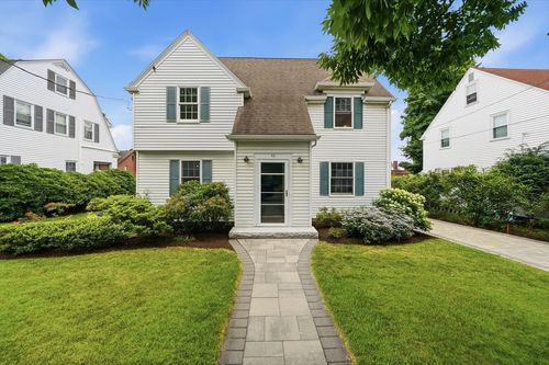 45 Simmons Ave, Belmont, MA, 02478-3362 | Card Image