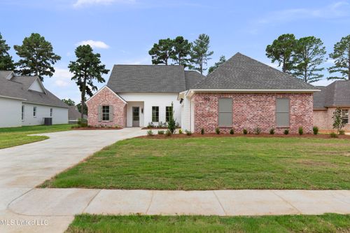 366 Wellstone Pl, Madison, MS, 39110-2304 | Card Image
