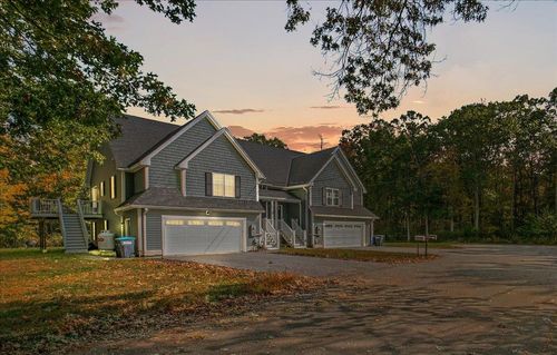 a-55 Park Ave, Salem, NH, 03079-3152 | Card Image