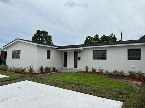 1970 Nw 189th Ter, Miami Gardens, FL, 33056-2840 | Card Image