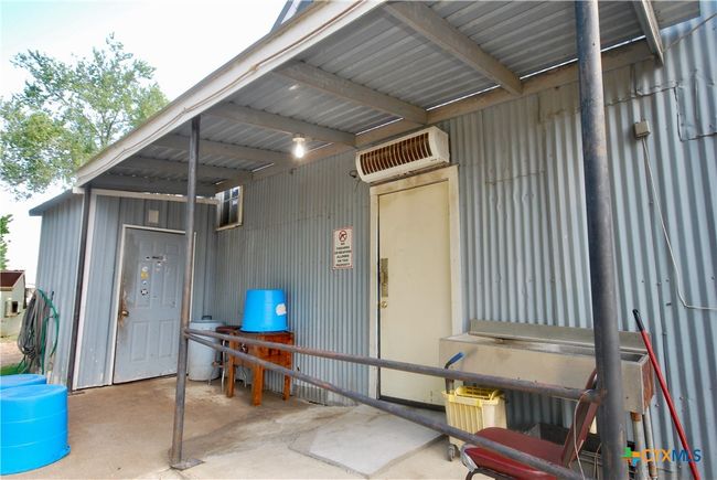 12604 N State Highway 95, Home with 0 bedrooms, 0 bathrooms and null parking in Flatonia TX | Image 22