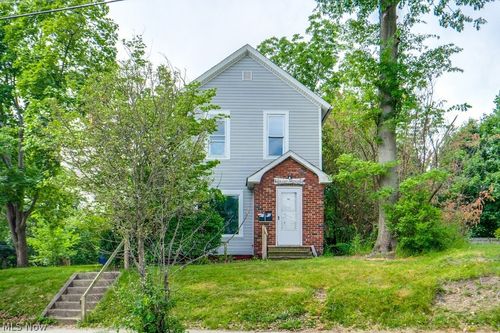340 Crosby St, Akron, OH, 44303-2038 | Card Image