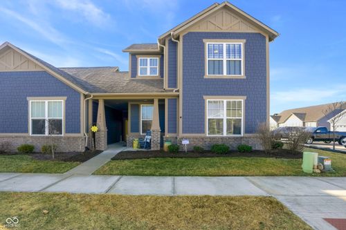 7077 Antiquity Dr, Carmel, IN, 46033-9870 | Card Image