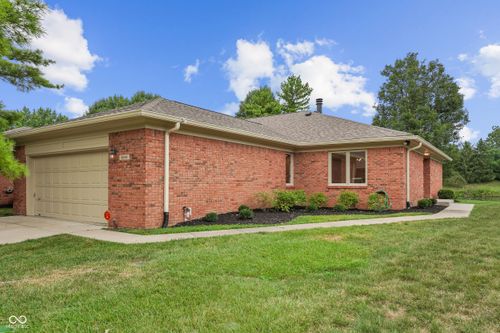 8648 Cricket Tree Ln, Indianapolis, IN, 46260-1672 | Card Image