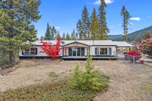 2594 Bossburg Rd, Evans, WA, 99126-9702 | Card Image