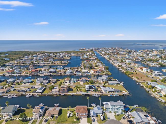 4187 Diaz Ct, House other with 3 bedrooms, 2 bathrooms and null parking in Hernando Beach FL | Image 5