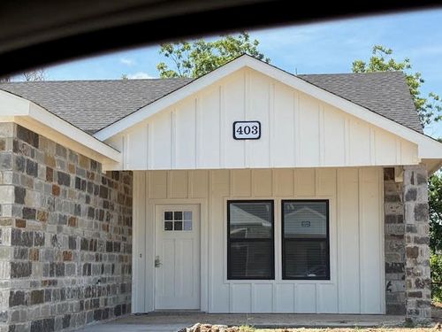 403-133 Winners Cir, Weatherford, TX, 76087-7980 | Card Image