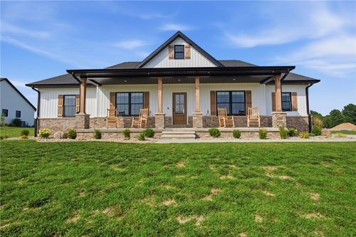 13212 Augusta National Dr, Effingham, IL, 62401-7767 | Card Image