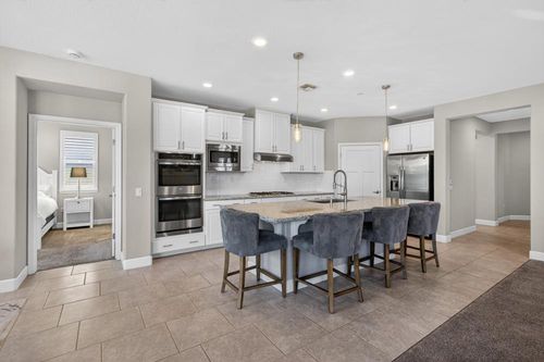 7003 De La Vina Drive, El Dorado Hills, CA, 95762 | Card Image