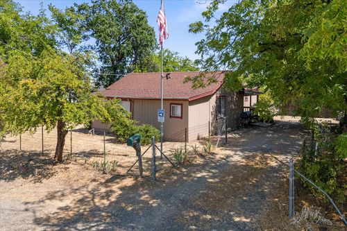 6535 Placer Rd, Igo, CA, 96047-9762 | Card Image