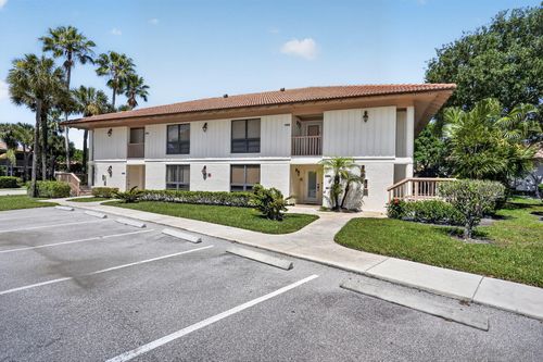 368 Brackenwood Cir, Palm Beach Gardens, FL, 33418-9011 | Card Image