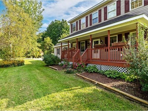 122 Lone Oak Drive, St. Albans Town, VT, 05478 | Card Image