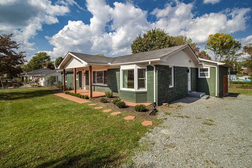 328 Margo Ln, Mc Minnville, TN, 37110-1127 | Card Image