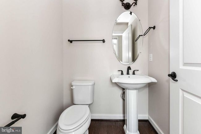3160 Yeager Dr, Townhouse with 5 bedrooms, 5 bathrooms and null parking in HERNDON VA | Image 25