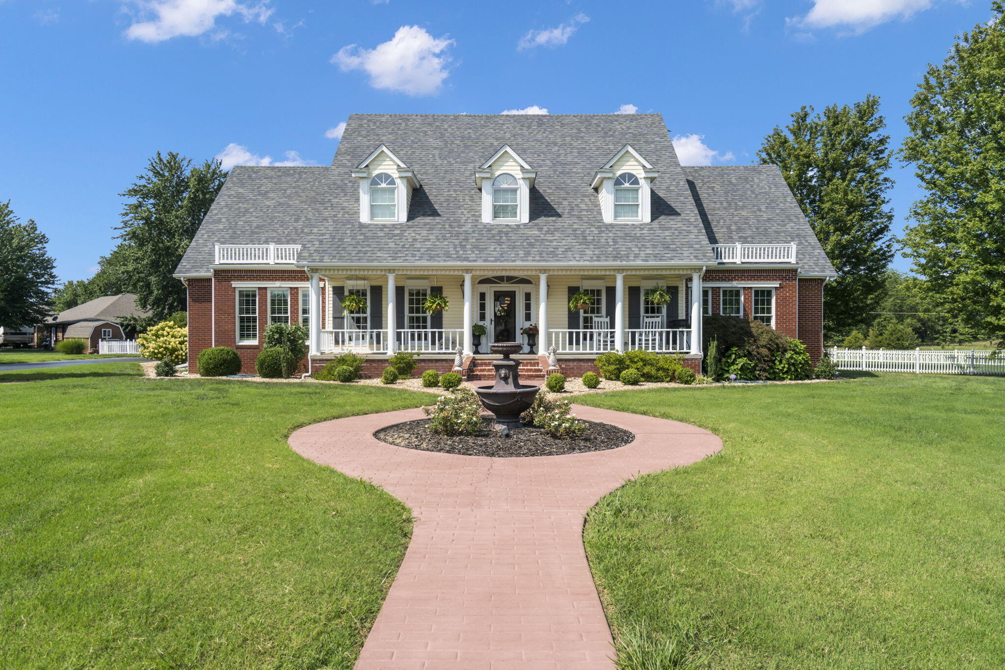 Beau Dr, Carthage, MO 64836