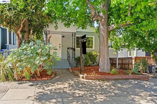 3851 Madrone Ave, Oakland, CA, 94619 | Card Image