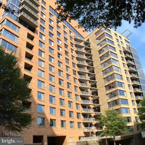 apt-319-2001 15th St N, ARLINGTON, VA, 22201-2690 | Card Image