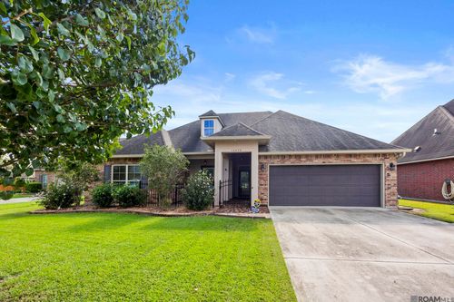 14478 Stonegate Manor Dr, Gonzales, LA, 70737-7593 | Card Image
