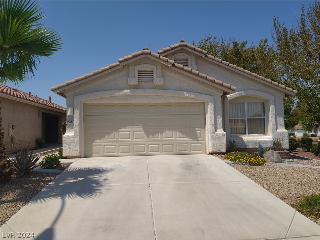 Sunny Summit St, Henderson, NV 89052