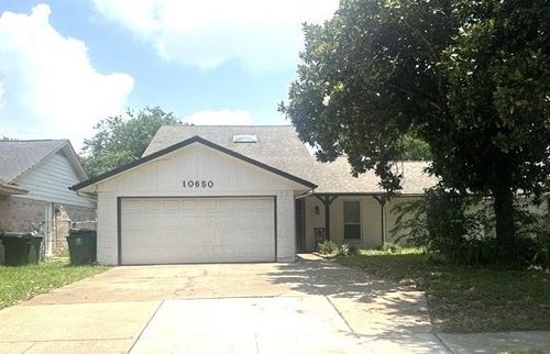 10650 Alcott Dr, Houston, TX, 77043-2005 | Card Image