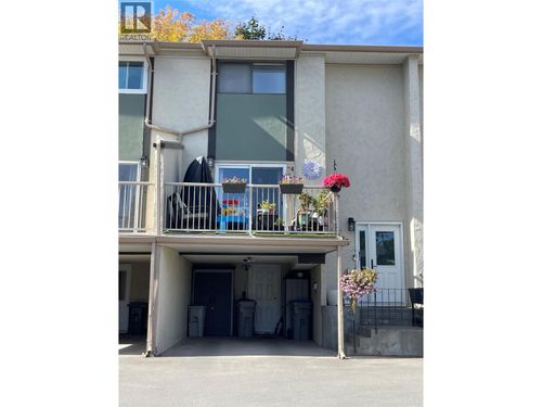 38-1469 Springhill Drive, Kamloops, BC, V2E1H5 | Card Image