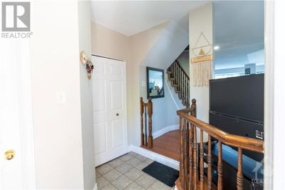 1089 Ballantyne Dr, Townhouse with 3 bedrooms, 4 bathrooms and 3 parking in Orléans ON | Image 3