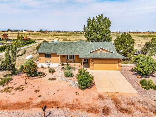 455 S Meriweather Dr, Pueblo West, CO, 81007-1516 | Card Image