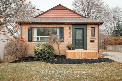 298 Swanston Ave, Peterborough, ON, K9H1P7 | Card Image