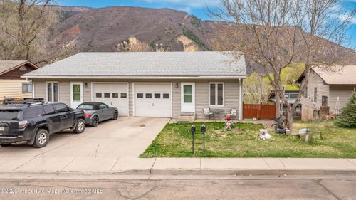 1525 Bennett Ave, Glenwood Springs, CO, 81601-3967 | Card Image
